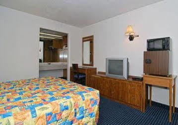 Rodeway Inn Brevard Exteriér fotografie
